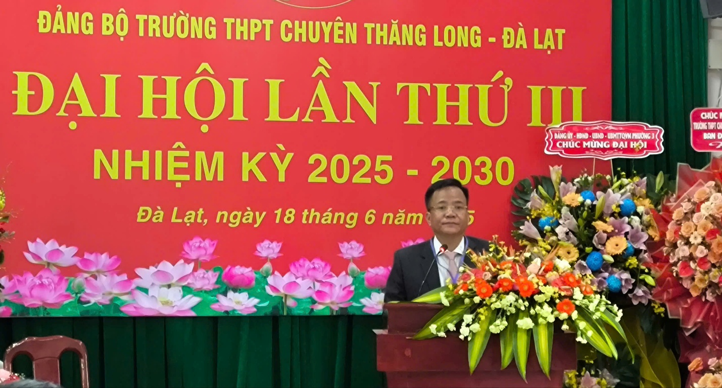 C:\Users\ADMIN\Desktop\HÌNH ĐẠI HỘI\z6717171183845_cdb97eba8eda6691b345d8c24f7a76dd.jpg